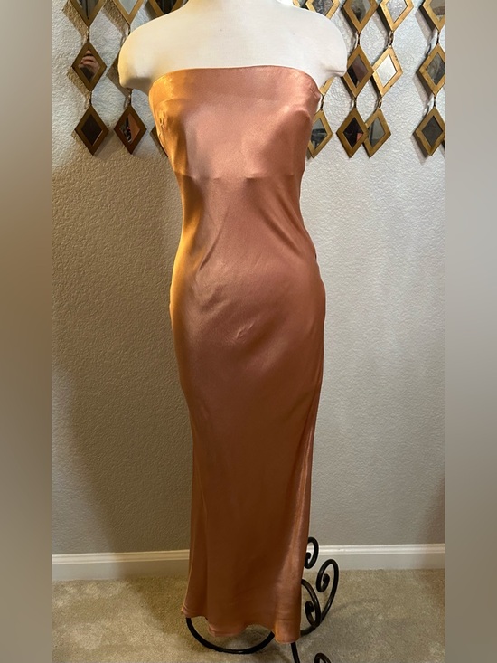 Fate Dresses & Skirts - NWT Fate "Return To Elegance" satin maxi dress